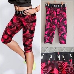 VS‎ PINK Ultimate Crop Leggings Small